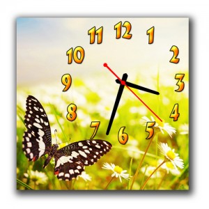 Часы "Бабочка с ромашками"